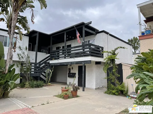 $2,475 | 8081 Constantine Drive, Unit 5, Huntington Beach, CA 92646