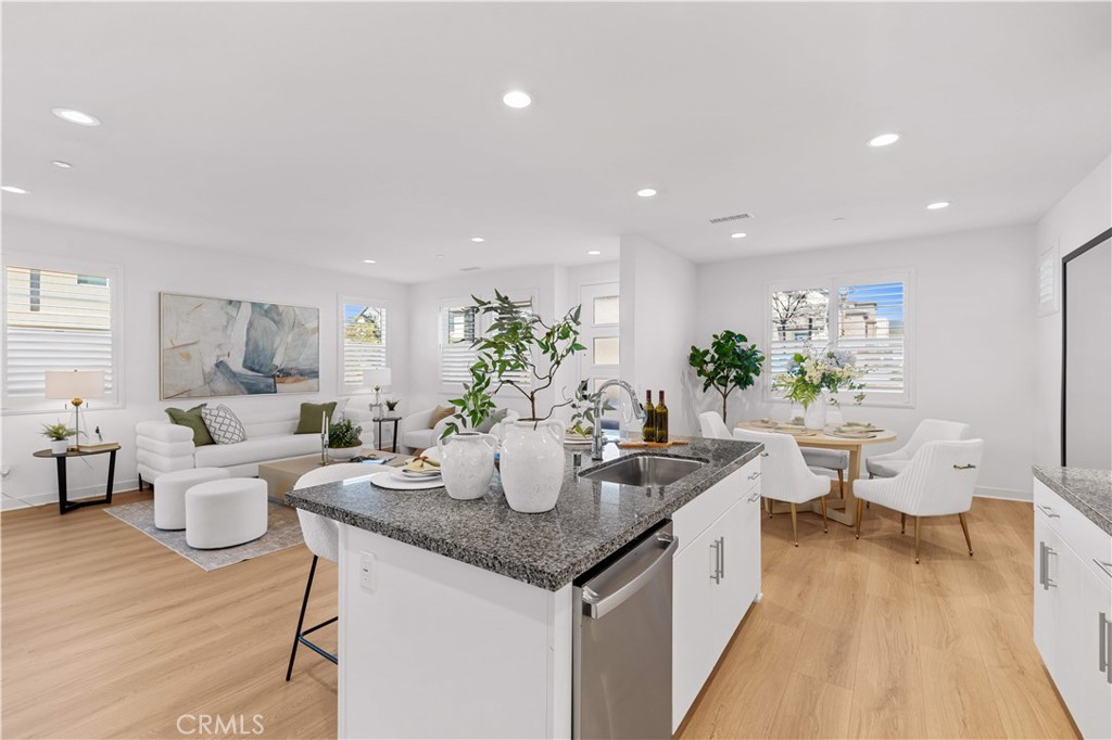 135 Restore Irvine, CA 92618 - Photo 13 of 75