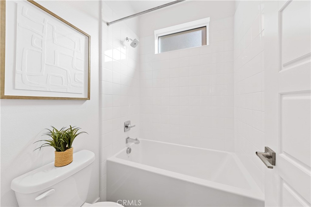 135 Restore Irvine, CA 92618 - Photo 30 of 75