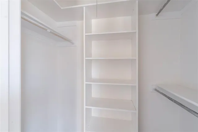 $195,000 | 1801 West Spring Creek Parkway, Unit W1, Plano, TX 75023