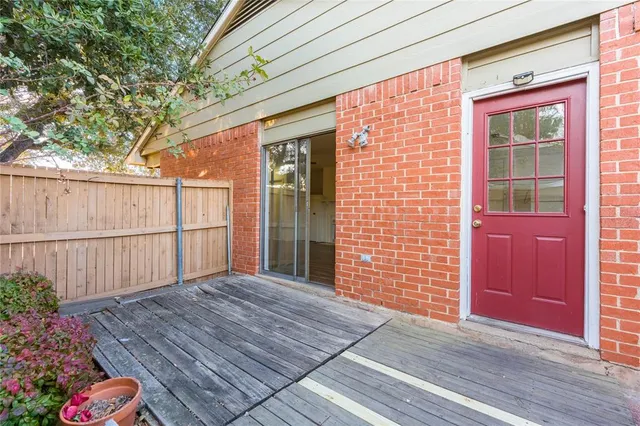 $195,000 | 1801 West Spring Creek Parkway, Unit W1, Plano, TX 75023