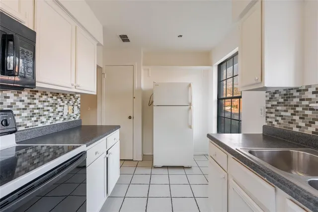 $195,000 | 1801 West Spring Creek Parkway, Unit W1, Plano, TX 75023