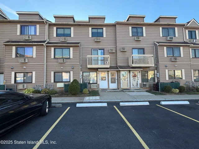 $349,000 | 38 Daffodil Lane | Heartland Village