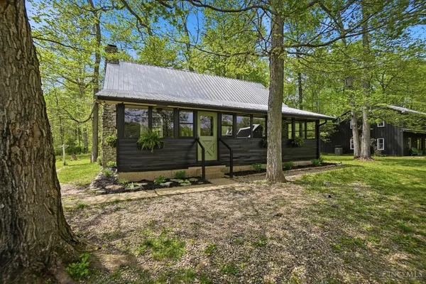 $560,000 | 9987 Puddenbag Road, Middletown, OH 45042