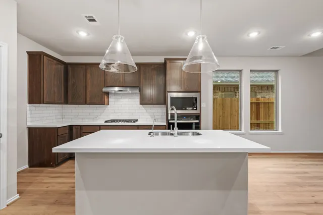 $449,990 | 9639 Mount Brewer Lane, Porter, TX 77365