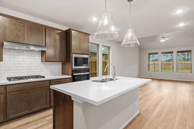 $449,990 | 9639 Mount Brewer Lane, Porter, TX 77365