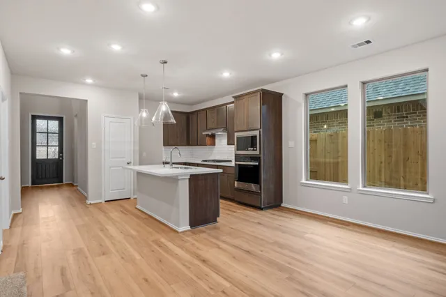 $449,990 | 9639 Mount Brewer Lane, Porter, TX 77365