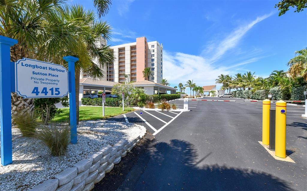 4440 Exeter Drive, Unit 301 Longboat Key, FL 34228 - Photo 63 of 72 a view of a city with tall buildings