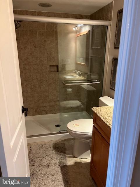 511 Chanticleer Cherry Hill, NJ 08003 - Photo 13 of 32 a bathroom with a granite countertop bathtub shower and toilet