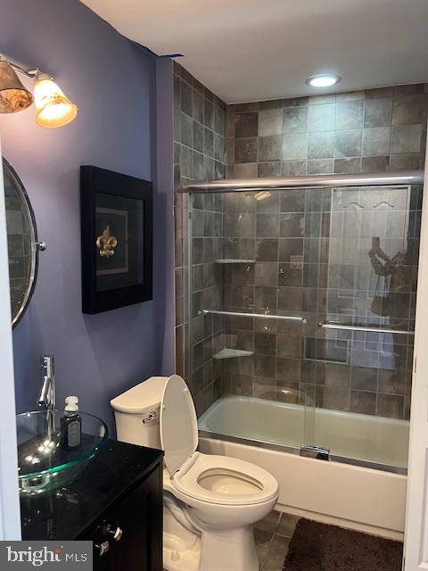 511 Chanticleer Cherry Hill, NJ 08003 - Photo 16 of 32 a bathroom with a toilet a sink and mirror