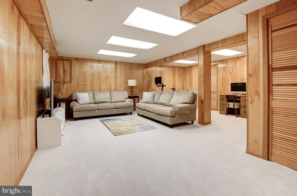 $5,995 | 8805 Honeybee Lane, Bethesda, MD 20817