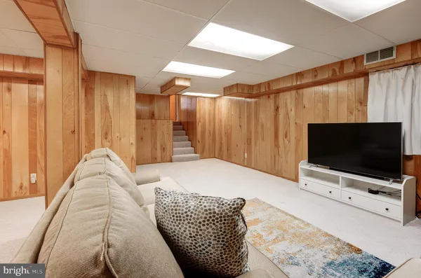 $5,995 | 8805 Honeybee Lane, Bethesda, MD 20817