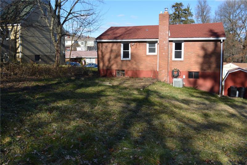 305 Clever Avenue McKees Rocks, PA 15136 - Photo 10 of 10 Large level rear yard!