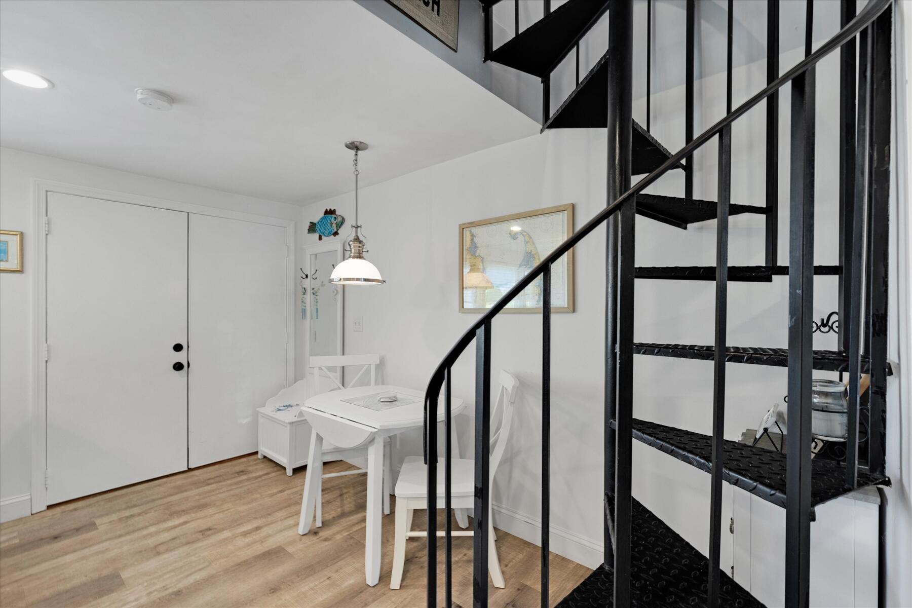 405 Lower County Road, Unit 6A Harwich Port, MA 02646 - Photo 15 of 37 11-MG_6486-r