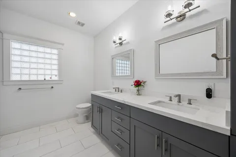 $1,650,000 | 3535 Michaux Street, Houston, TX 77009