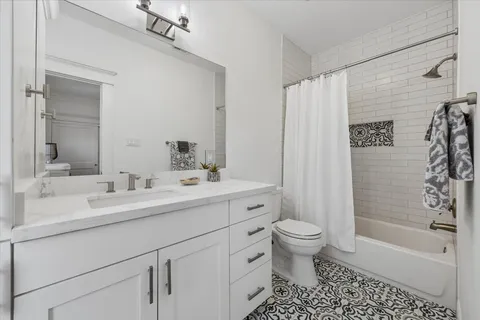 $1,475,000 | 3535 Michaux Street, Houston, TX 77009