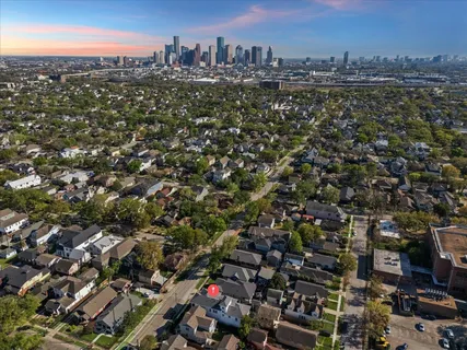 $1,475,000 | 3535 Michaux Street, Houston, TX 77009