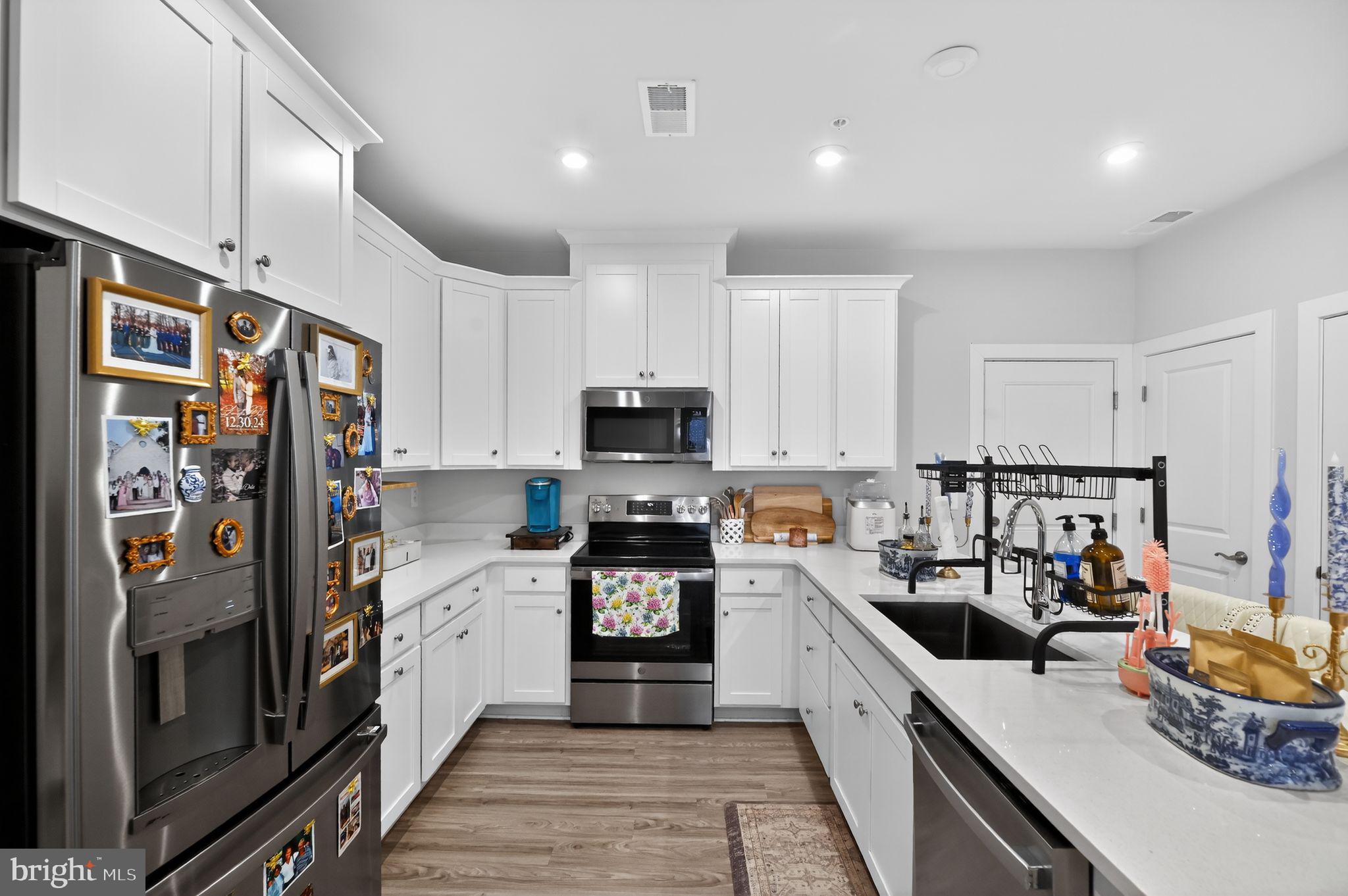 13574 Innovation Station Loop, Unit 19A Herndon, VA 20171 - Photo 11 of 28