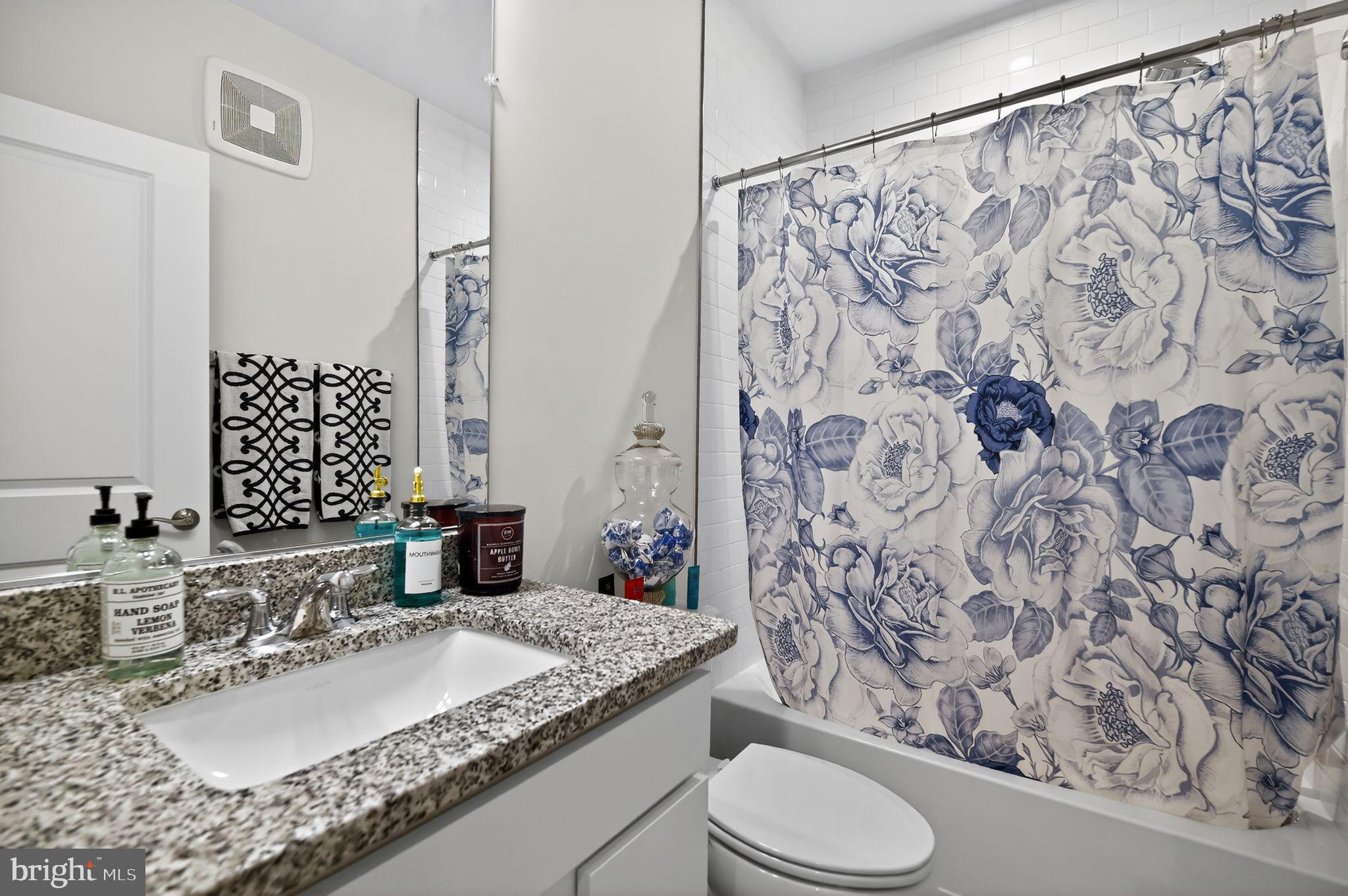 13574 Innovation Station Loop, Unit 19A Herndon, VA 20171 - Photo 24 of 28