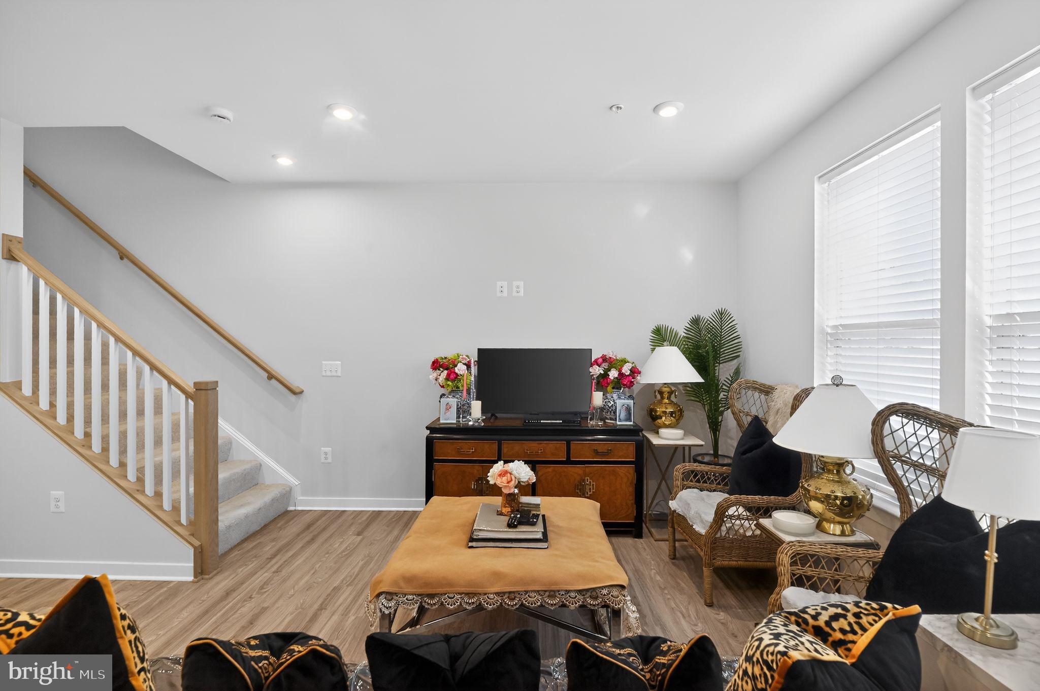 13574 Innovation Station Loop, Unit 19A Herndon, VA 20171 - Photo 9 of 28