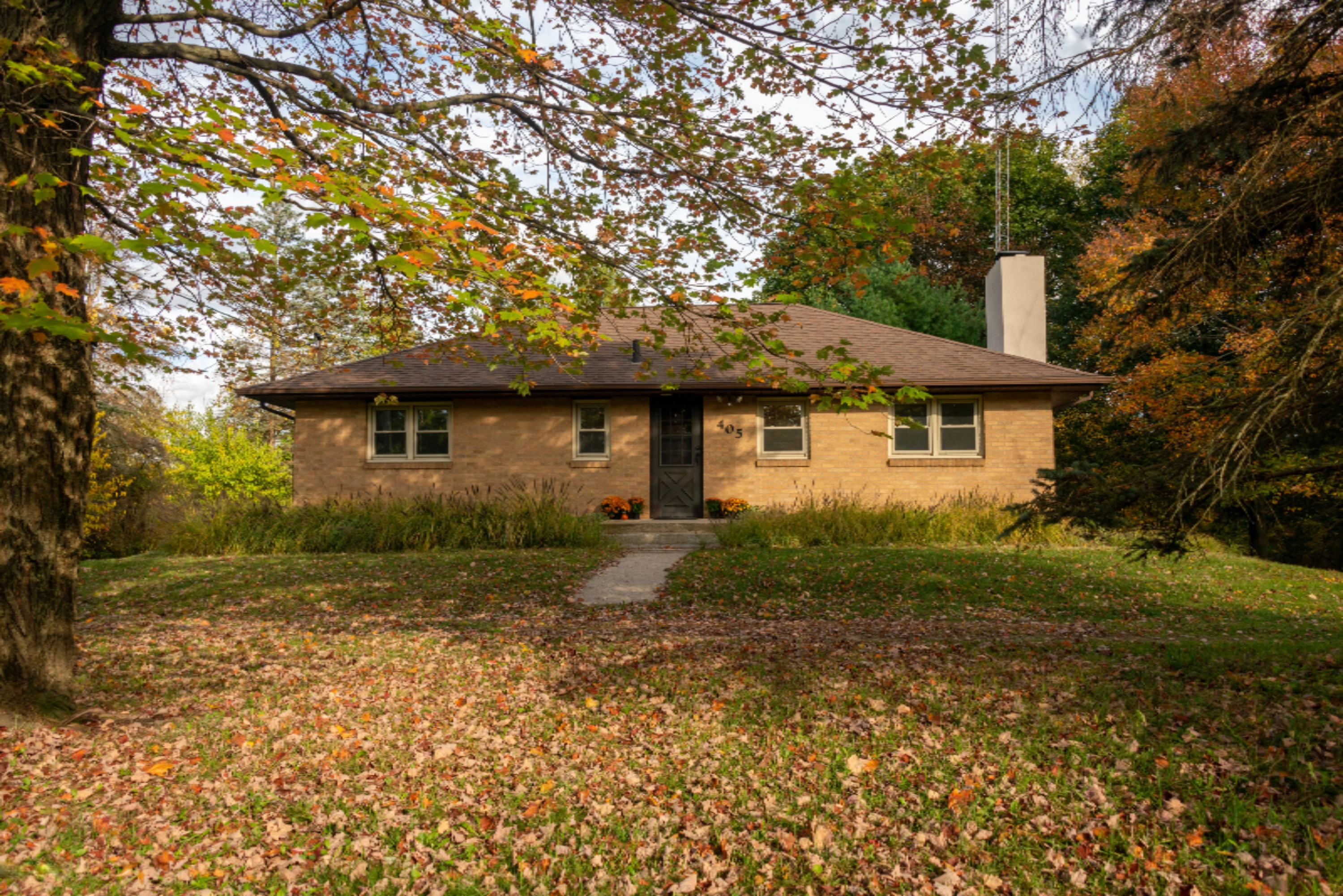 405 South Park Road Benton Harbor, MI 49022 - Photo 1 of 32 405 S Park Rd-6