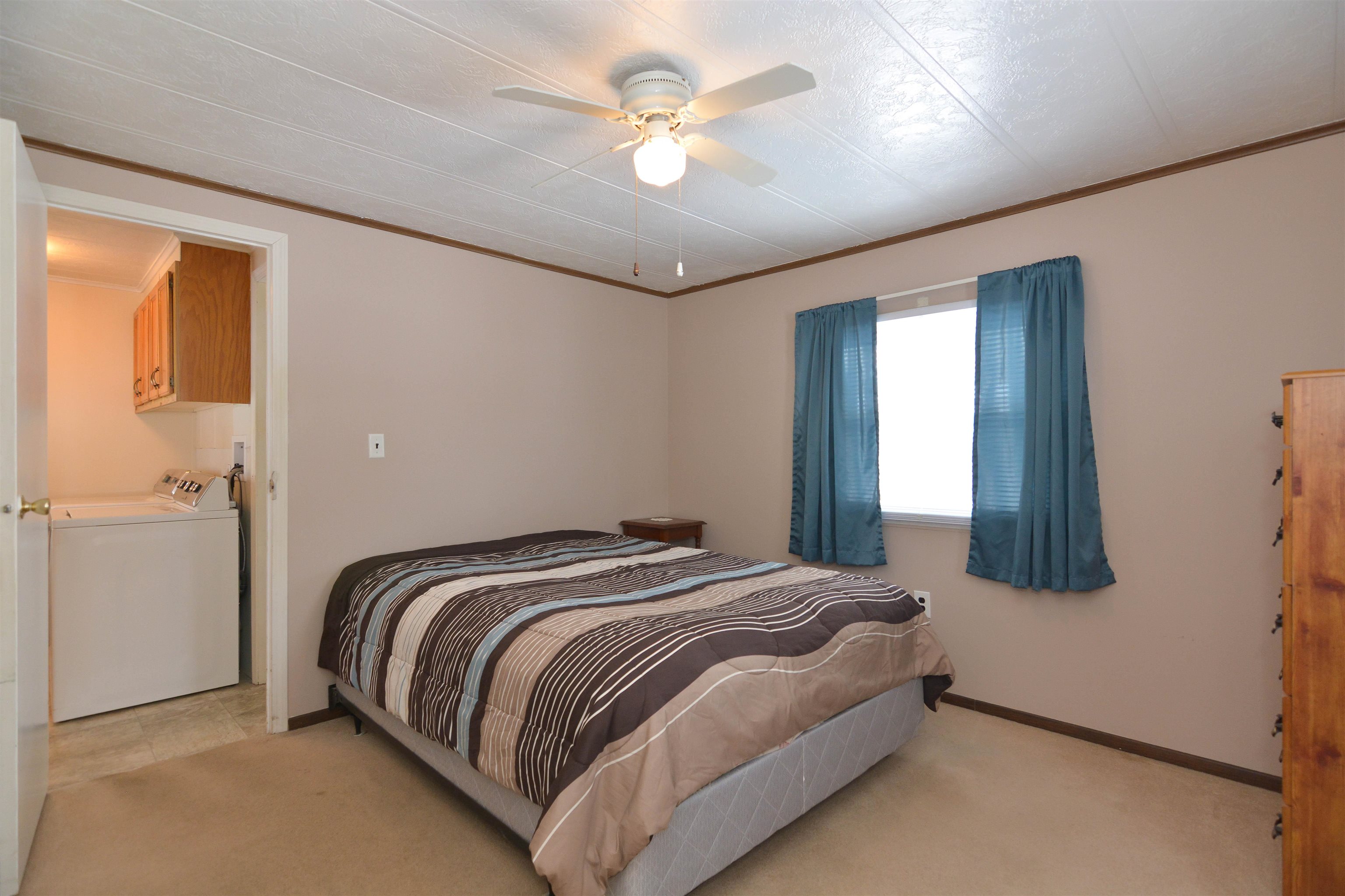 11 Amy Lane Hampstead, NH 03841 - Photo 16 of 18