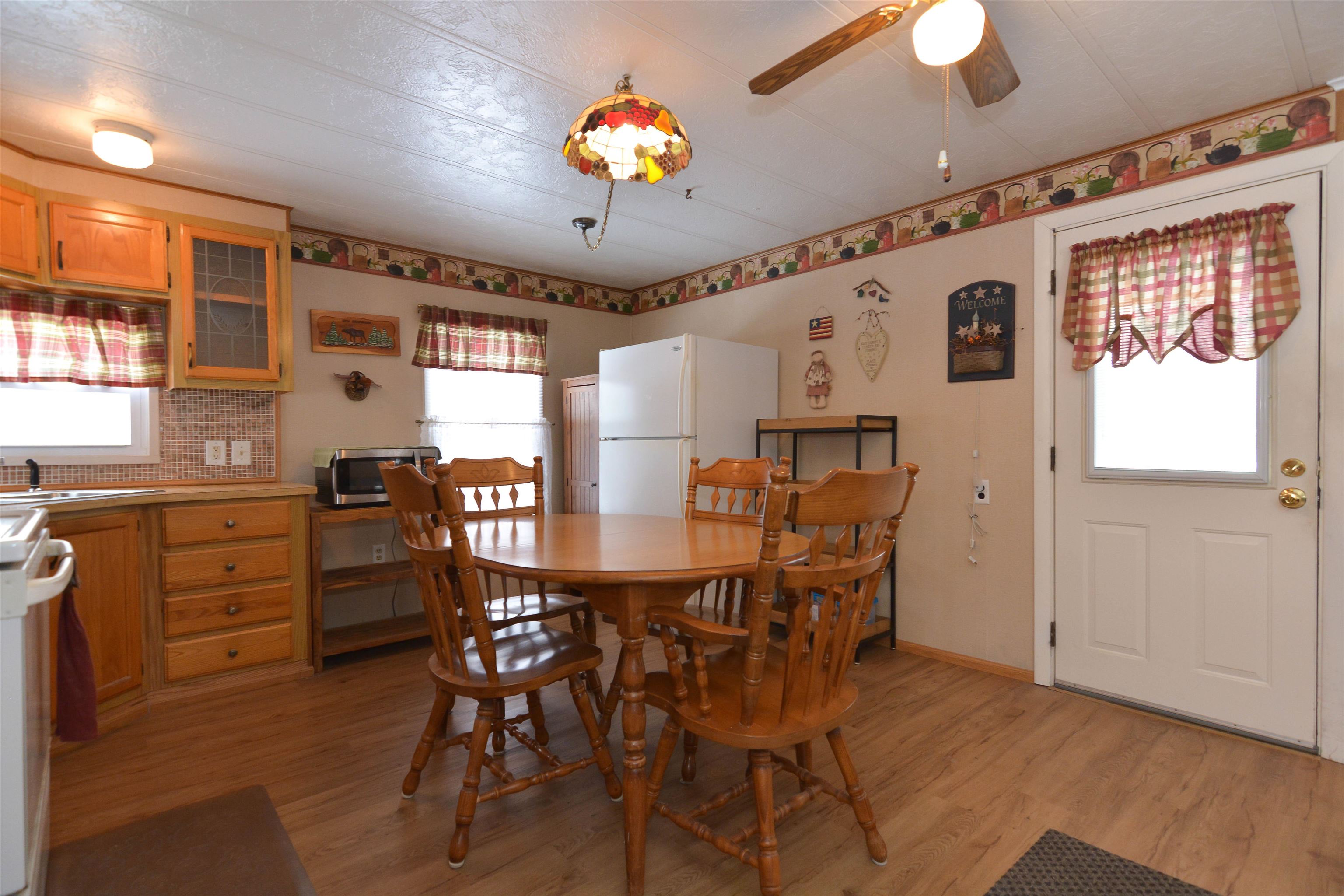 11 Amy Lane Hampstead, NH 03841 - Photo 5 of 18