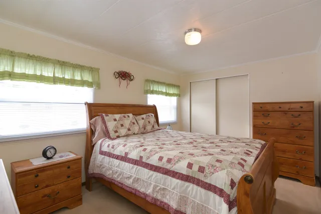 $249,900 | 11 Amy Lane, Hampstead, NH 03841