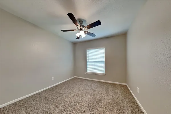 $2,050 | 9411 Bayou Bluff Drive, Spring, TX 77379