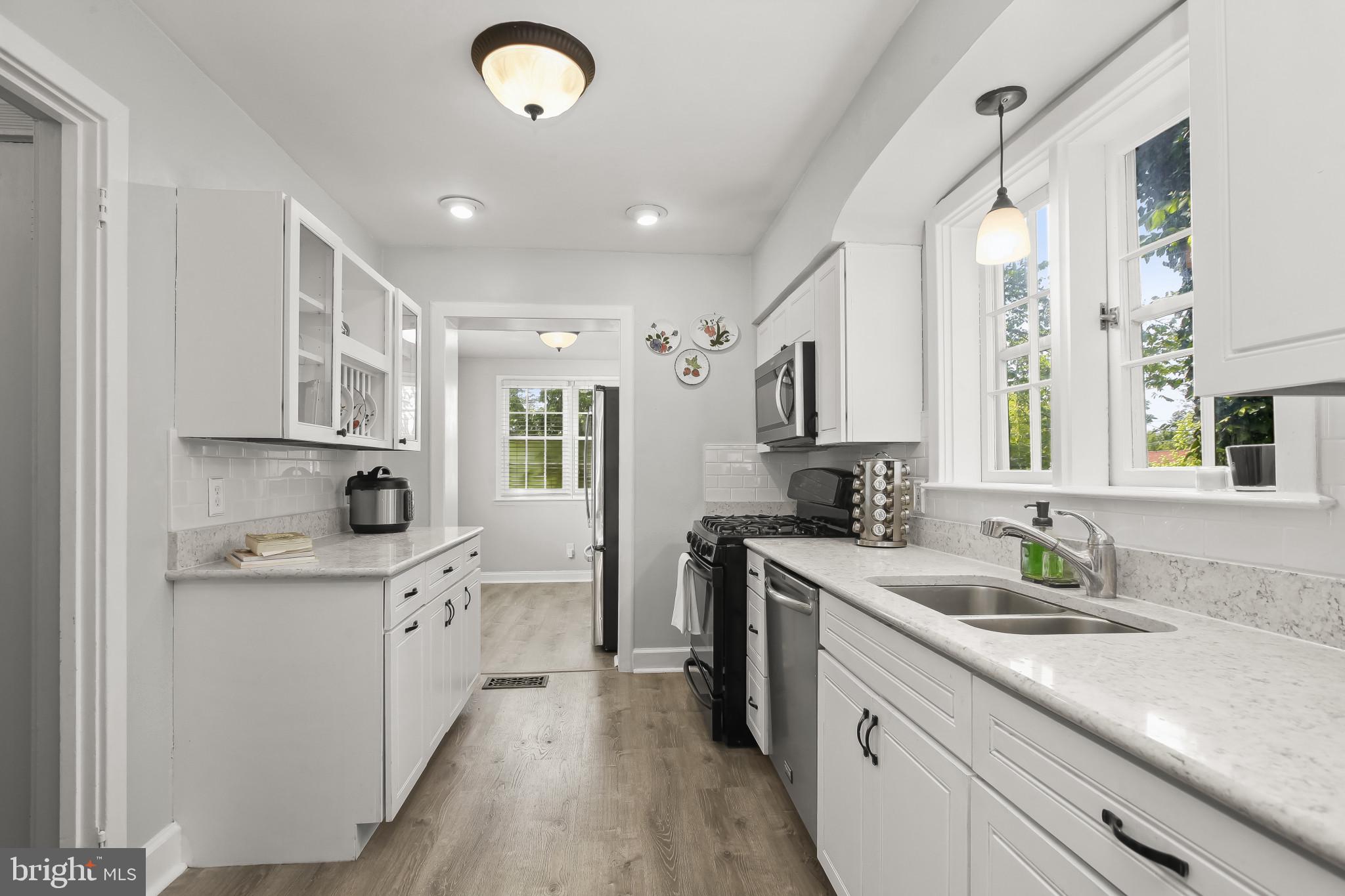 4130 Westview Road Baltimore, MD 21218 - Photo 12 of 45 Kitchen