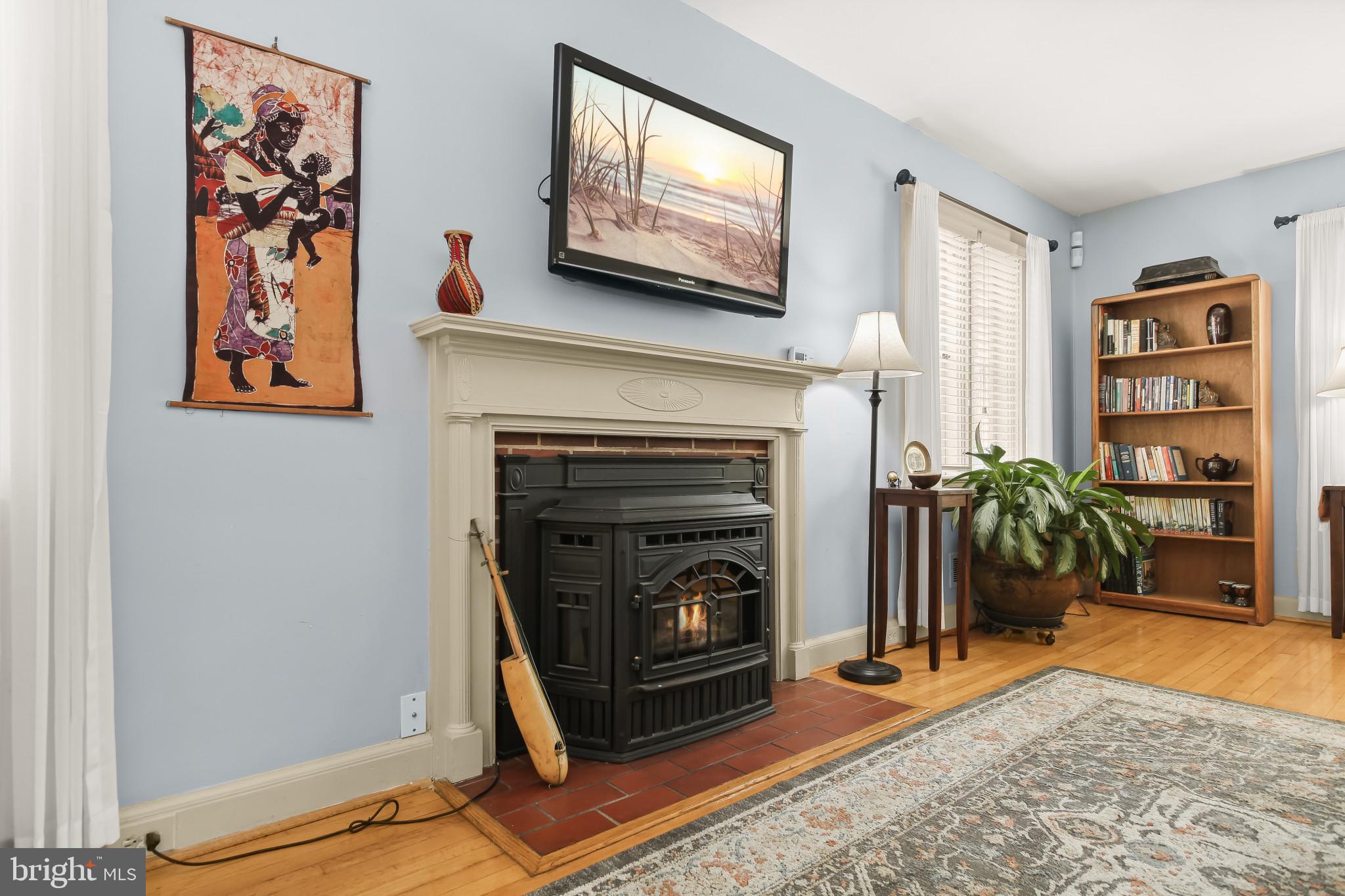 4130 Westview Road Baltimore, MD 21218 - Photo 8 of 45 Electric Fireplace