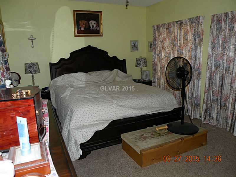 429 Leighann Road Henderson, NV 89015 - Photo 12 of 15 Master Bedroom.