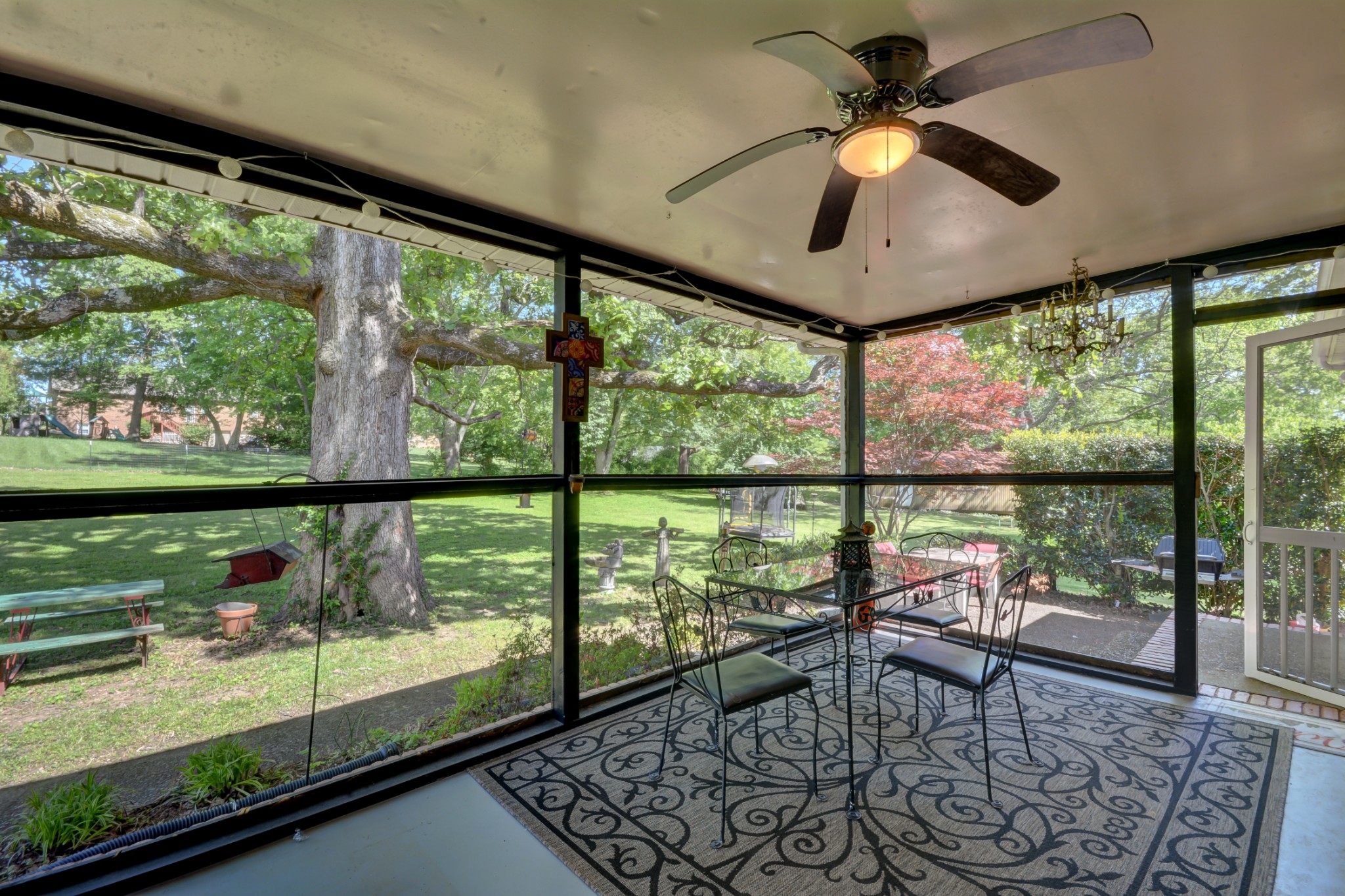 463 Walton Ferry Road Hendersonville, TN 37075 - Photo 17 of 37 a view of a room with a large window