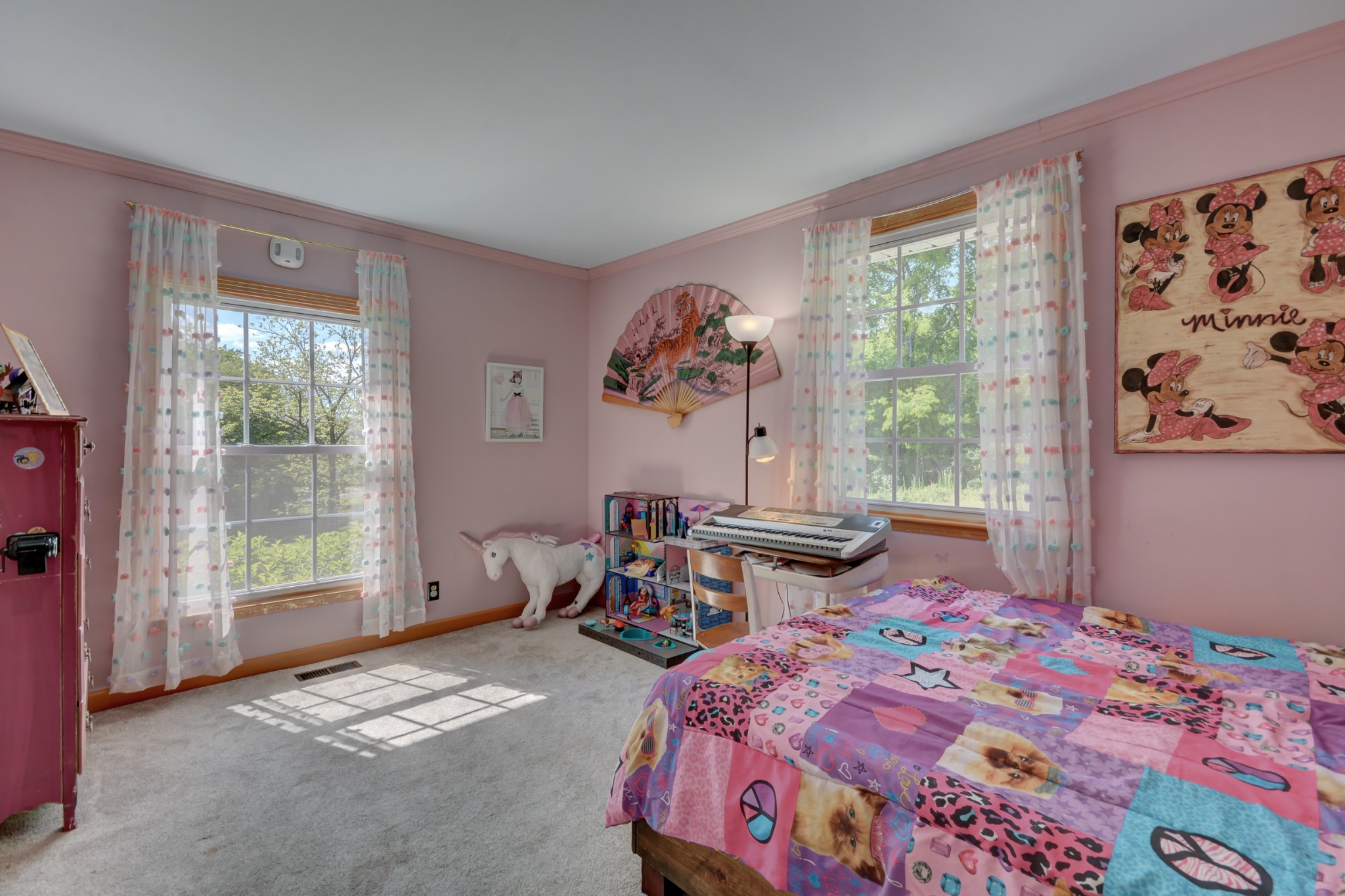 463 Walton Ferry Road Hendersonville, TN 37075 - Photo 23 of 37 a bedroom with a bed and a window