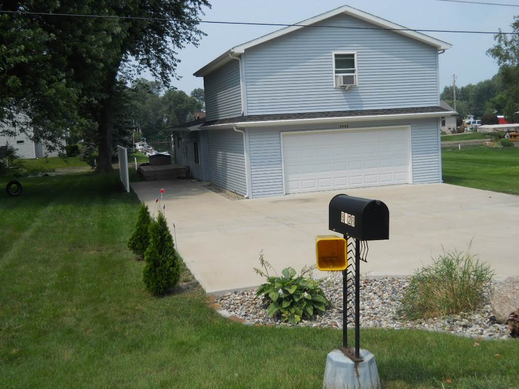 8028 East North Road Syracuse, IN 46567 - Photo 2 of 24 Gallery Image 2