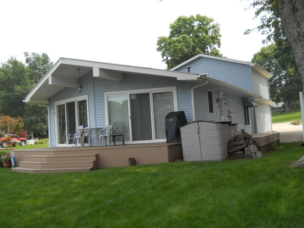 8028 East North Road Syracuse, IN 46567 - Photo 3 of 24 Gallery Image 3