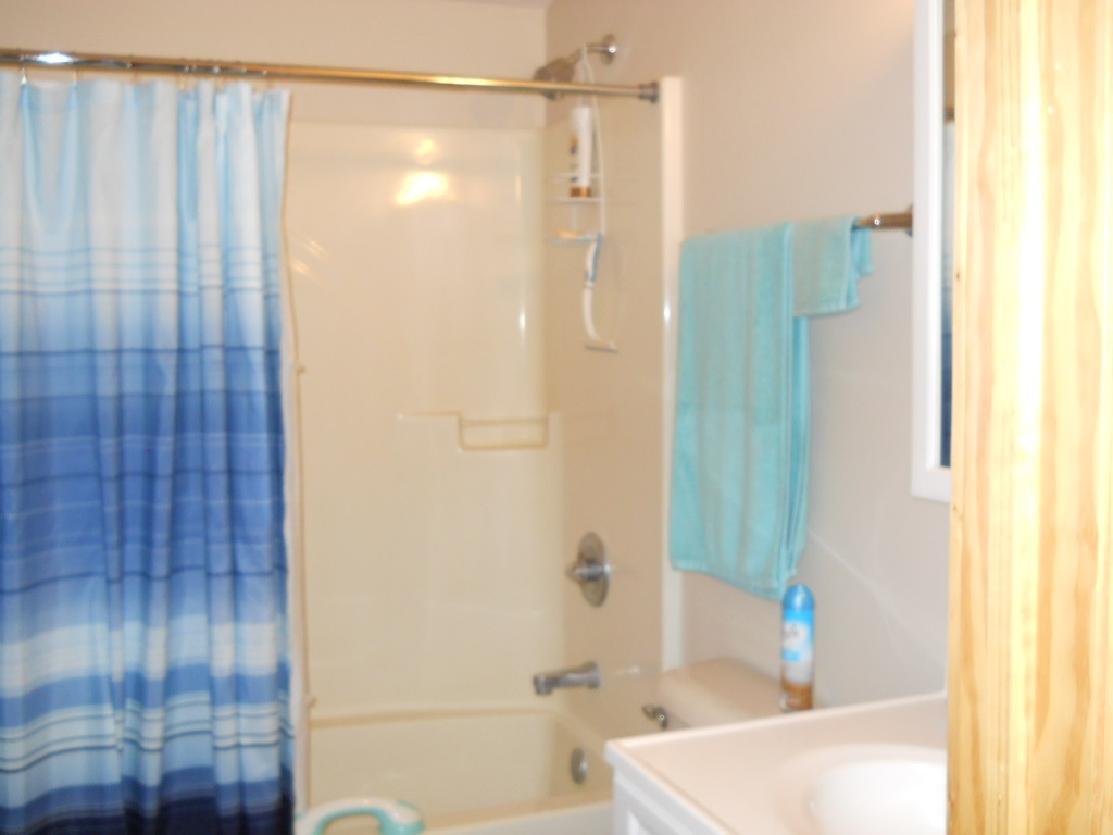 8028 East North Road Syracuse, IN 46567 - Photo 22 of 24 Gallery Image 22