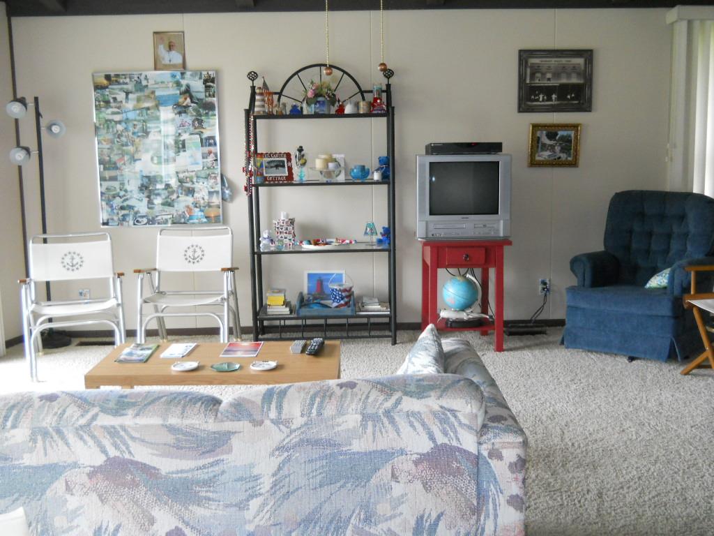 8028 East North Road Syracuse, IN 46567 - Photo 9 of 24 Gallery Image 9