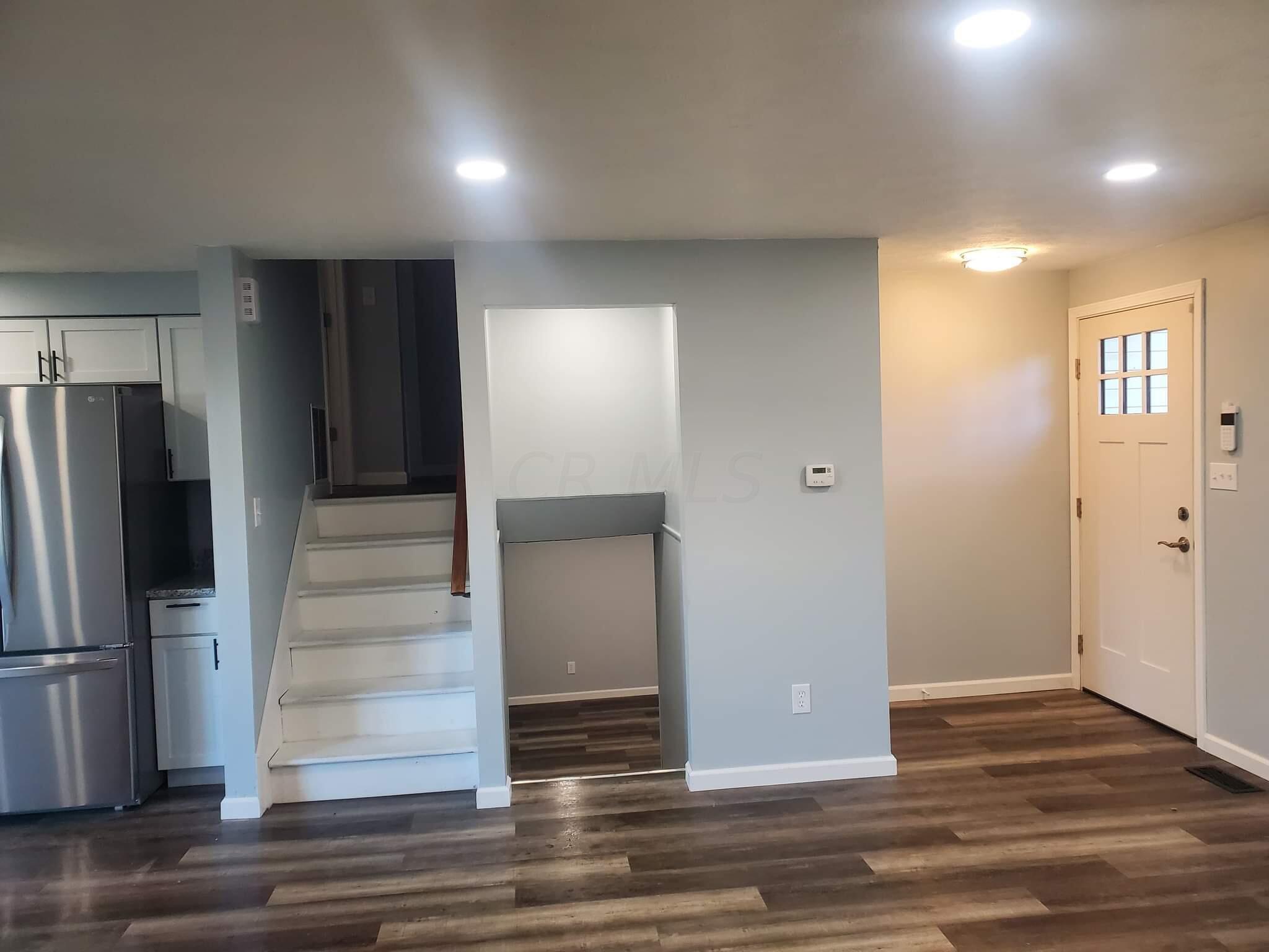 2960 Olivette Road Columbus, OH 43232 - Photo 5 of 16 received_523377389607674
