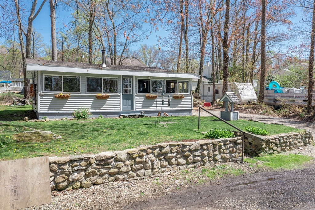 54 Shore Road Douglas, MA 01516 - Photo 3 of 35