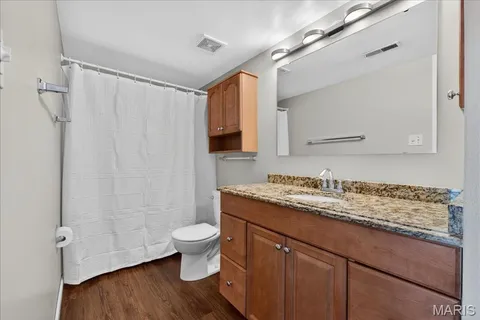 $195,000 | 9117 North Swan Circle, St. Louis, MO 63144