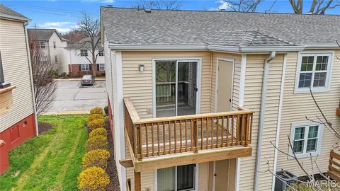 $195,000 | 9117 North Swan Circle, St. Louis, MO 63144