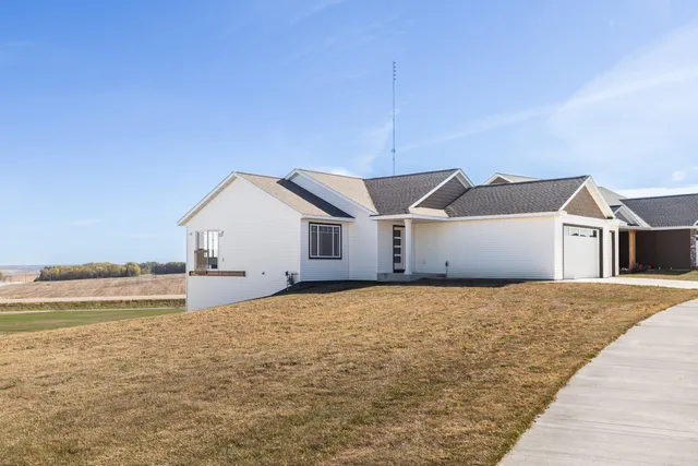 $469,900 | 1705 Brandt Drive Northeast, Byron, MN 55920