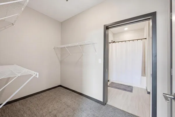 $319,900 | 360 32nd Avenue West, Unit 611, West Fargo, ND 58078