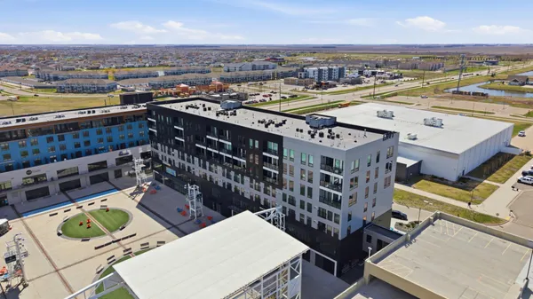 $319,900 | 360 32nd Avenue West, Unit 611, West Fargo, ND 58078