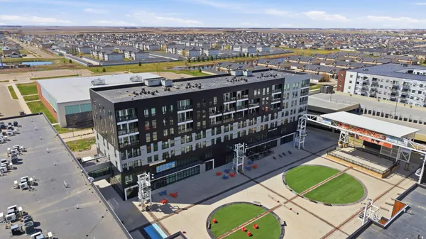 $319,900 | 360 32nd Avenue West, Unit 611, West Fargo, ND 58078