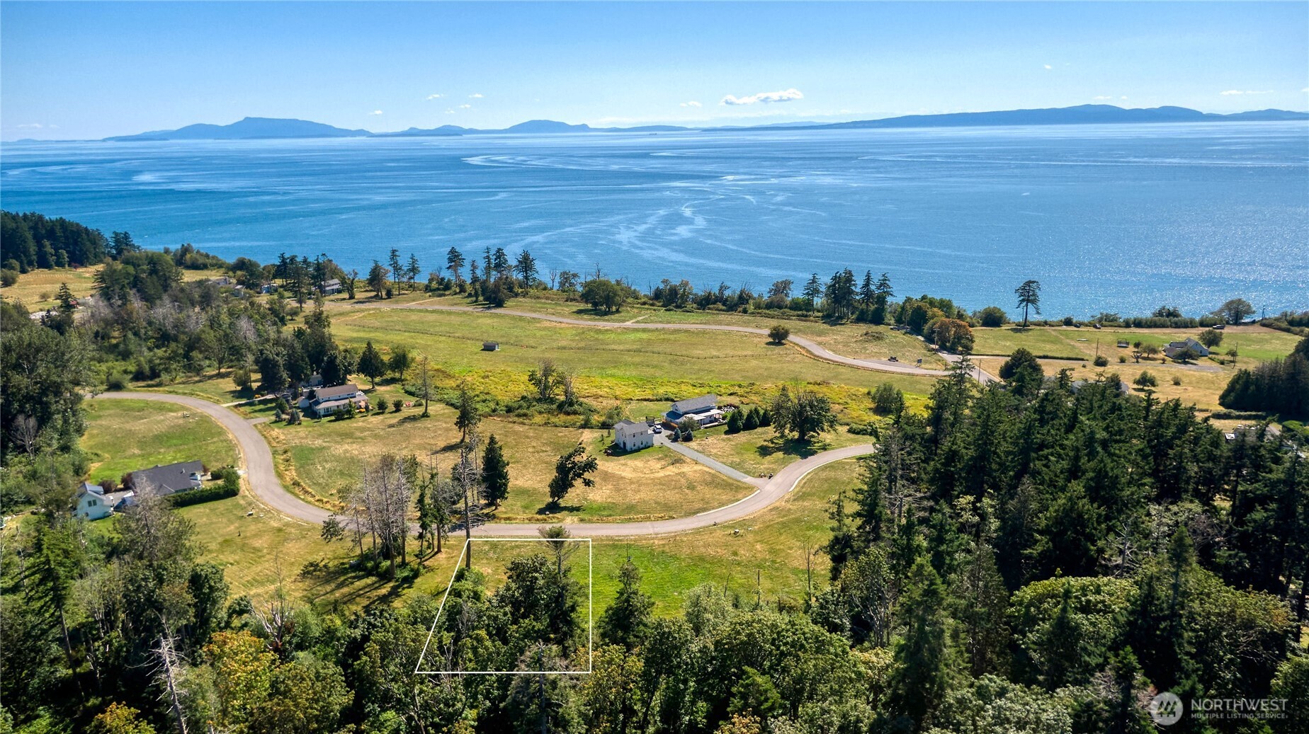 2128 Seabright Loop Point Roberts, WA 98281 - Photo 12 of 13