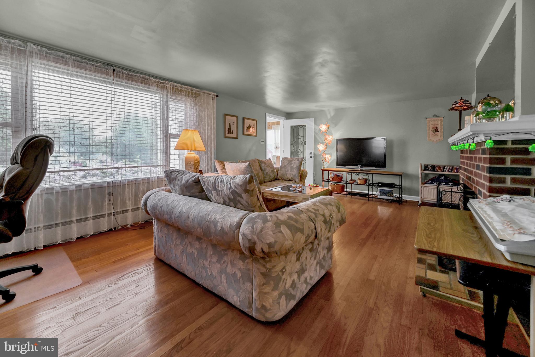 6 South Grant Road Thomasville, PA 17364 - Photo 13 of 38 Gallery Image 13