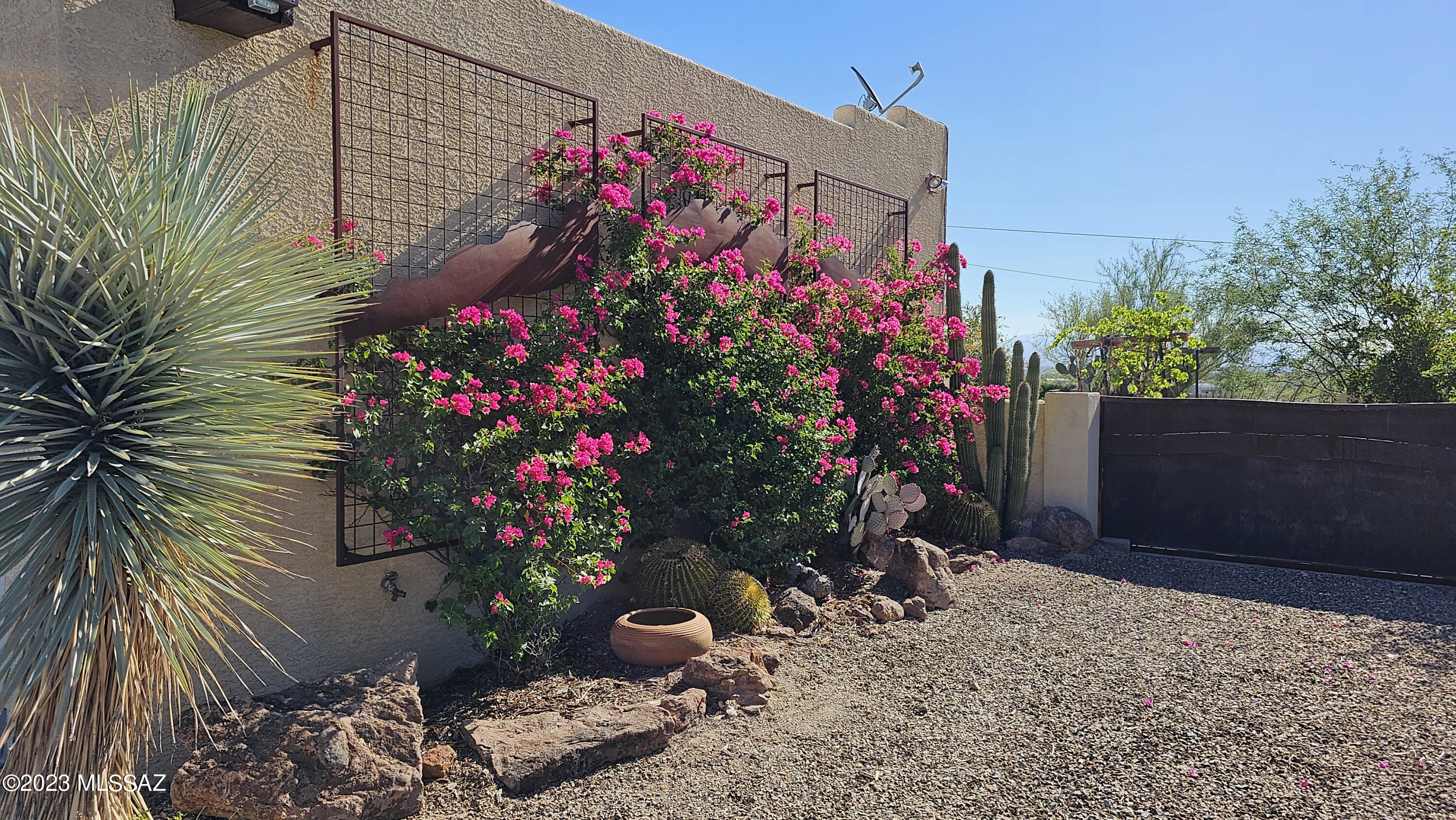 6311 West Park Ridge Road Tucson, AZ 85743 - Photo 24 of 39 Gallery Image 24