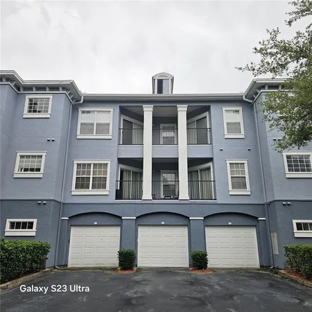 $1,650 | 3561 Conroy Road, Unit 220, Orlando, FL 32839